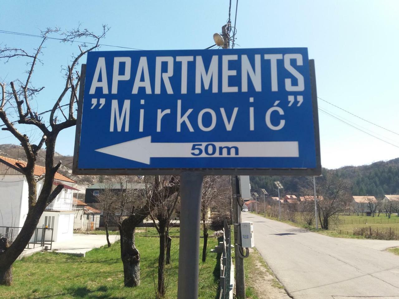 Apartments Mirkovic Cetinje Eksteriør bilde